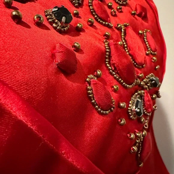 Cache Strapless Red Embellished Dress - Picture 5 of 6